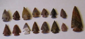 Menge 15 Feuerstein Pfeilspitzen 1,5 - 3 Zoll Indianer Sammlerstück - Bild 1 von 19