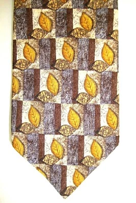 Мужской шелковый галстук Ermenegildo Zegna коричневые и кремовые блоки с желтыми осенними листьями - Изображение 1 из 4