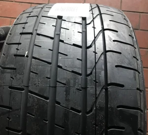 2x Sommerreifen Pirelli P-Zero 225/35 R20 90Y * RSC RFT runflat DOT2011 NEU - Bild 1 von 2