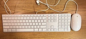 Genuine Apple A1243 Wired USB Keyboard w/ Apple A1152 Wired Mouse - Picture 1 of 1