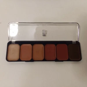 Colección de labios caja de pintura a color Avon - Splah of marrón - Imagen 1 de 5