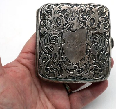 Antigua caja de cigarrillos de plata esterlina Webster Co. bonito diseño de reposo Foto 1 de 4