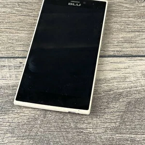 BLU Life One X010Q White 8 GB 4G LTE Touchscreen Android Smartphone Untested - Picture 1 of 3