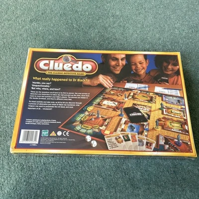 Vintage Cluedo The Classic Detective Board Game- 2000 Hasbro- New & Sealed  - Image 1 of 4
