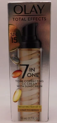 Crema correctora de tono Olay 7 en uno CC FPS 15 ligera-mediana 1,7 fl oz caducidad: 3/27 nueva Foto 1 de 4