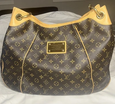Louis Vuitton Galliera Hobo Bag GM Tote - Hardly Worn - Image 1 of 4