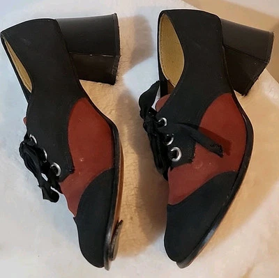 Zapatos de Tacón De Colección Años 60 CALIC The Shoe Place Gamuza Cuero Retro Mod 7 Negro Rojo Foto 1 de 4