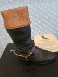 Bota de montar Just The Right Shoe de colección de Raine, George Washington con caja - Imagen 1 de 11