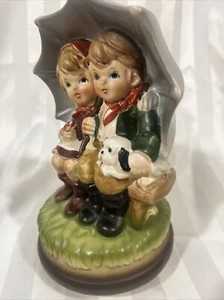VTG Music Box Hummel Style Plays “Rain Drops Keep Falling On My Head” Japan Mint - Picture 1 of 6