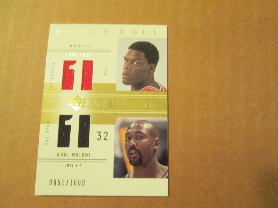 2002 Upper Deck Honor Roll Dual Relic Eddy Curry/Karl Malone 0851/1000 - Image 1 of 1