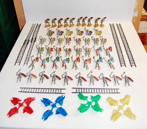 4. Konvolut 50 alte Merten Ritter Knights + 6 Leitern für Burgen zu 4cm - Bild 1 von 8