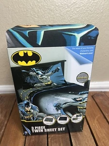 Batman 3 Piece Microfiber Twin Sheet Set, Brand New in Package (NEW) - Picture 1 of 4
