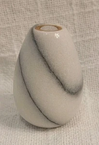 Kaleidoscope Onyx Egg Figurine Paperweight Handcrafted Colorful Crystals 3" H - Picture 1 of 7