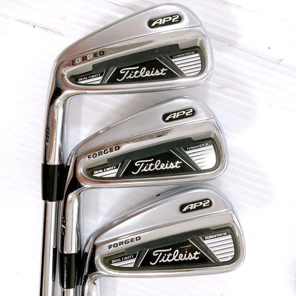 Used Lefty Titleist AP2 710 FORGED #5-Pw irons Flex R - Image 1 of 4