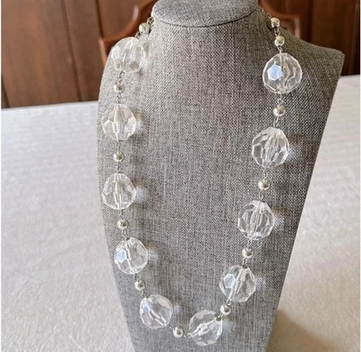 Collar Park Lane Tono Plateado Grueso Acrílico Transparente Cuentas de Hielo 22 pulgadas Cierre de Langosta Foto 1 de 4