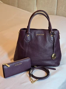 Michael Kors Pebbled Leather Expandable Satchel Handtasche Geldbeutel mit passender Geldbörse - Bild 1 von 20