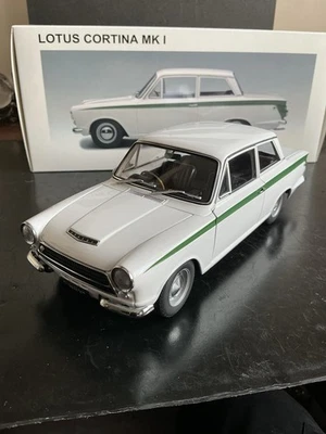 1:18 AUTOart MK1 LOTUS CORTINA - Image 1 of 4
