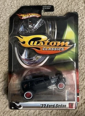 Hot Wheels Custom Classics ‘32 Ford Sedan #8/9 1:50 Scale Model - New - Image 1 of 4