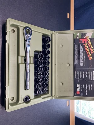 Matco Tools USA RL100 Special Forces Pass Through Set Metric/Sae Ratchet BLPF9 - Image 1 of 4