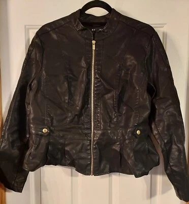Chaqueta Baccini de imitación de cuero negra talla PXL Foto 1 de 3