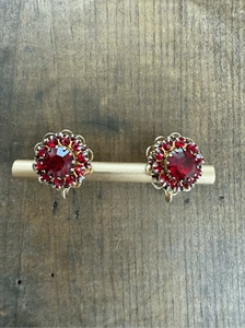 Vintage 60s 1966 Sarah Coventry Ruby Red Rhinestone Cluster Clip On Earrings Gol - Picture 1 of 7