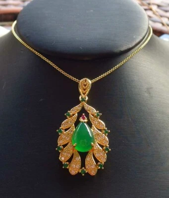 Yellow Gold Plate Green AGATE JADE PENDANT Teardrop Diamond Imitation 390537 - Image 1 of 4