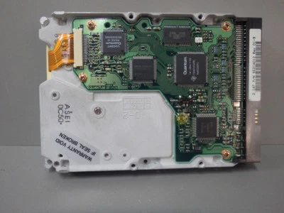 SE21A012 - QUANTUM - SE21A012 / Hard Disk Drive Usato - Image 1 of 3