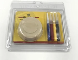 G06051 Set of Plastic Oil Cup and 4 Dip Oilers for Watch Repair - Picture 1 of 2
