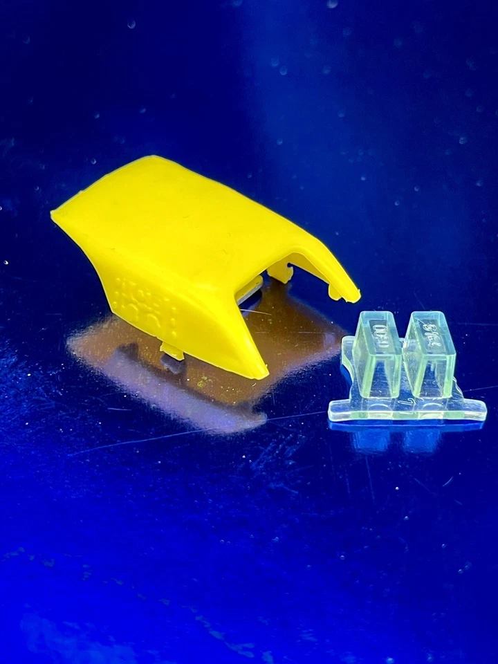 Hot Wheels Redline ( ICE  T )~YELLOW ROOF & ICE BLOCKS~ - Image 1 of 1