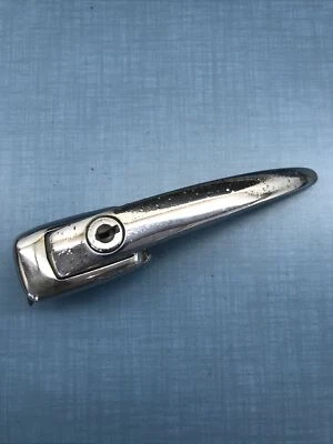 Manija de puerta exterior izquierda vintage VW BUG 1956-1959 ALEMANA Original Ovalada Escarabajo SG Foto 1 de 4