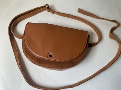 Riñonera Free People Cinturón Cuero Gamuza y Lona, Marrón, Correa Larga Ajustable Foto 1 de 4