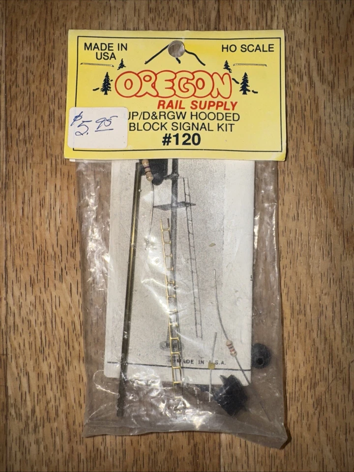 Oregon Rail Supply 120 HO Scale Light Block Signal Kit  New - Image 1 of 2