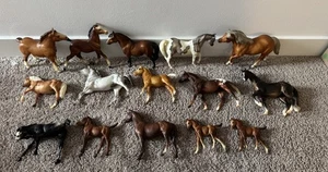 Breyer Pferde Konvolut 15 Modell Figuren Lot Vintage Sammlerstück - Bild 1 von 8