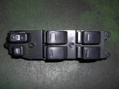 Interruptor de ventana eléctrica Toyota Corolla Spacio 2000 8482013050 [usado] [PASKU80226] Foto 1 de 2