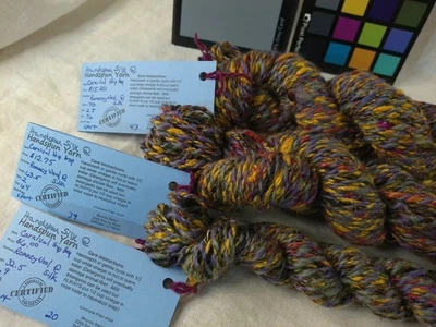 Hilado a mano seda y lana 2 capas hilo multicolor lila rojos amarillo marrón deporte Foto 1 de 3