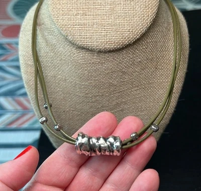 "COLLAR BRUTALISTA AGUACATE VERDE 925 PLATA ESTERLINA PLATA ESTERLINA 18,75"" De colección" Foto 1 de 4