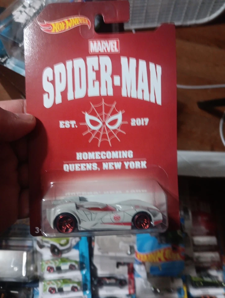 风火轮 2017 蜘蛛侠(追逐)回归 SCOOPA DI FUEGO Marvel DWD15 全新带盒 — 第 1/1 张图片