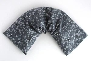 Microwave Heat Pack, Cold Pack, Flannel Honey Bee Cover, Hot Pad for Lower Back - Picture 1 of 7