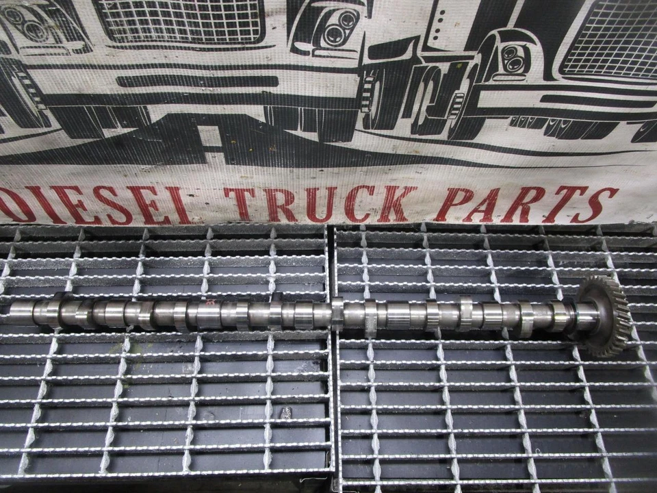 Árbol de levas y engranaje de motor diésel Isuzu 6HK1 1998-2004 FABRICANTE DE EQUIPOS ORIGINALES FUNDIDO # D2080017 Foto 1 de 4