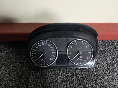 BMW 320i 2006 convertible grupos de instrumentos Foto 1 de 4