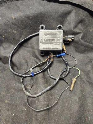 Unidad CDI Yamaha TZ 350 TZ350 TIA02-01-612 Foto 1 de 4