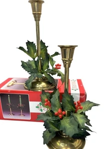 "Juego de 2 candelabros vintage de latón macizo anillos/coronas de seda navideñas de 10"" de alto" - Imagen 1 de 7