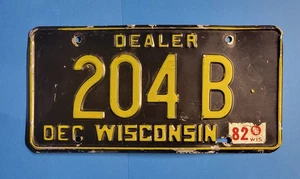 Obsolete 1982 Wisconsin Dealer License Plate 204 B - Picture 1 of 2
