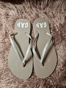 NEW GAP Women's Flip Flops Thong Summer Round Toe Beige Color.Size 7-8 - Picture 1 of 10