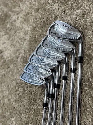 Bridgestone TOURSTAGE ViQ FORGED 2012 6 Iron RightHand - Image 1 of 4