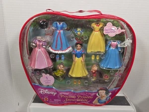 Disney 2004: Precious Princess Fashions Set - Schneewittchen - 5 Outfits - Mattel - Bild 1 von 14