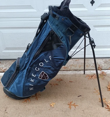 Nike Golf Stand Carry Bag Blue Black Lightweight Dual Strap 6-Way Divider - Image 1 of 4