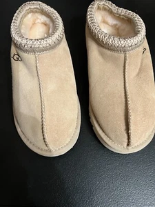 Zueco de plataforma de gamuza UGG Tazz para mujer talla 6 - Imagen 1 de 5