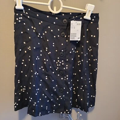 H&M Falda Negra Minifalda Blanca Lunares Para Mujer Talla 4 Botón Delantero Foto 1 de 4