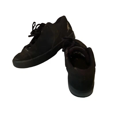 Negro Nike Jordan TE Low (PS) 453606-001 Talla 1.5Y Juvenil Atlético Zapatos para Correr Foto 1 de 4